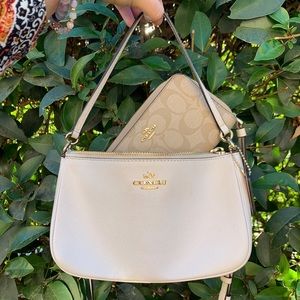 Long strap coach purse and wallet